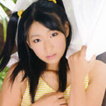 【中井ゆかり】激写・中井ゆかり 「美少女は取締役社長！」