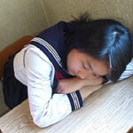 【】10代限定 眠れる森の少女